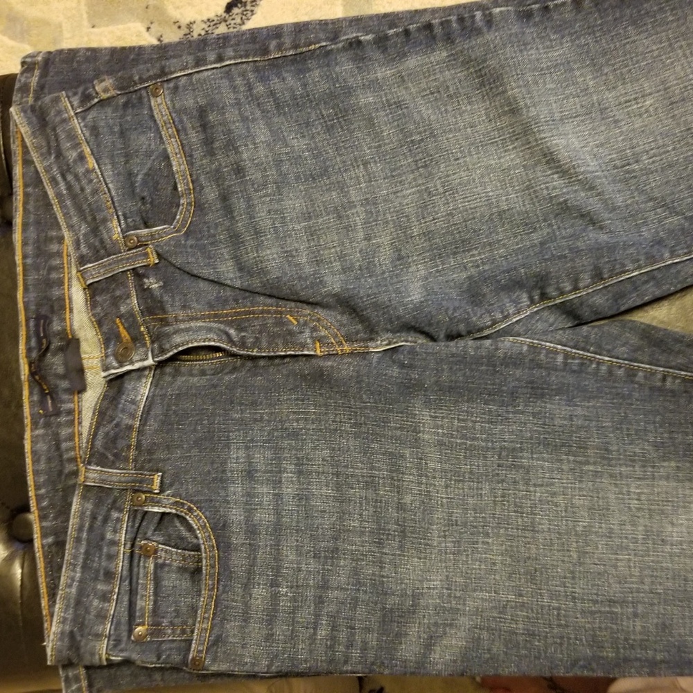 Levi Jean's
